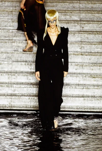Look 39